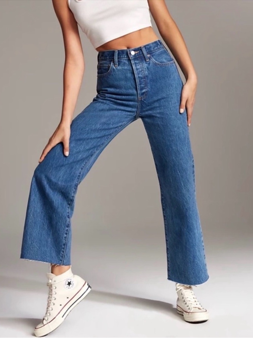 Aritzia Denim Forum Farrah high rise wide leg jeans raw hem size 27